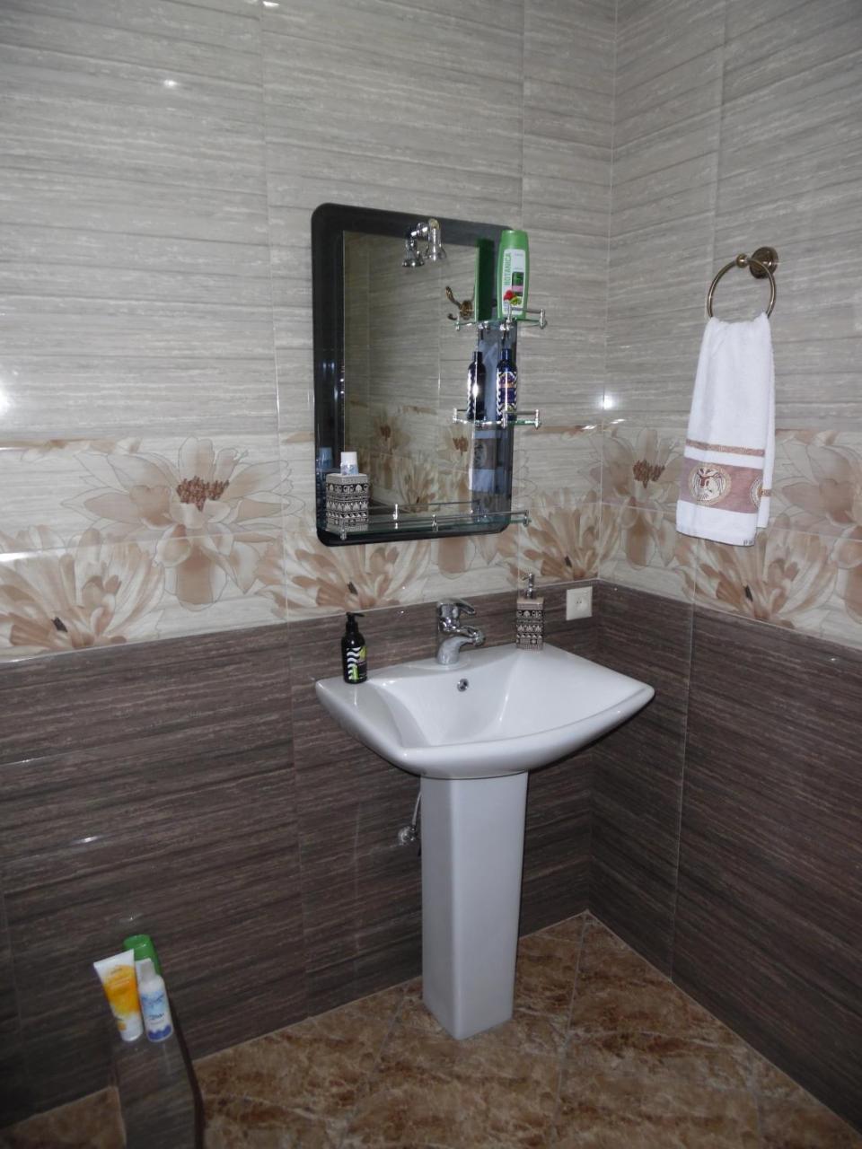 Guest House Tamta Казбеги Екстериор снимка